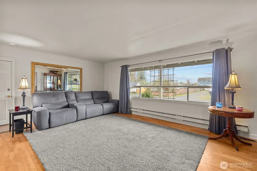 209 8th Avenue N, Algona, WA 98001 - #2