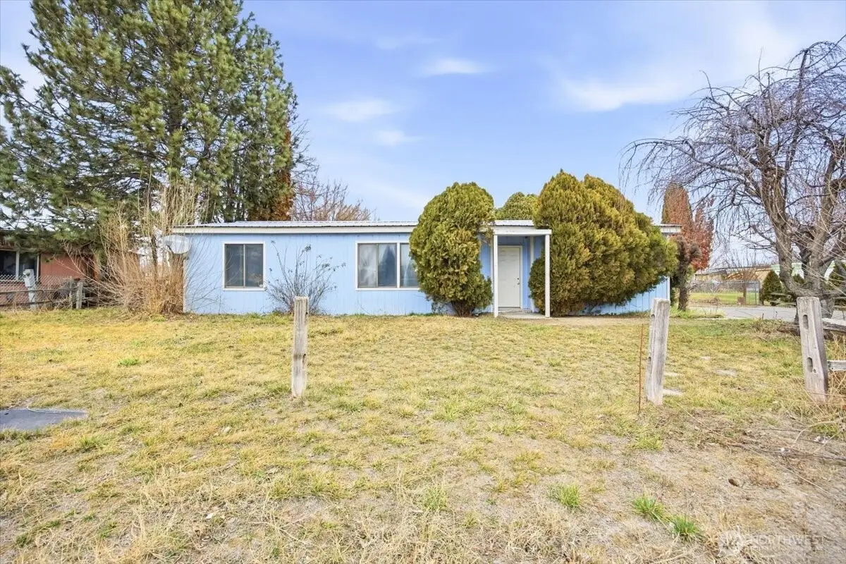 2702 W Dusty Lane, Benton City, WA 99320 - #1
