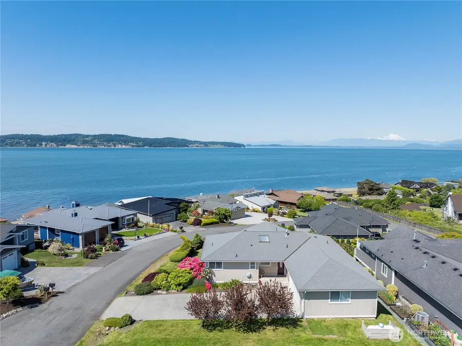 1042 Shorecrest Place, Camano Island, WA 98282 - #3