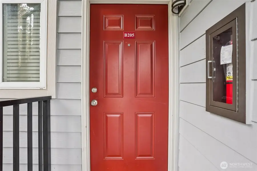 11103 NE 124th Lane #B205, Kirkland, WA 98034 - #3