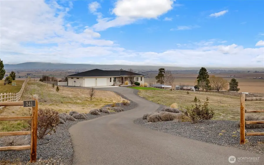 341 Stonegate Drive, Ellensburg, WA 98926 - #2