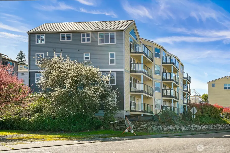 705 N State Street #301, Bellingham, WA 98225 - #2