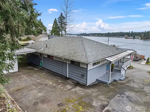 1723 Shorewood Drive, Bremerton, WA 98312