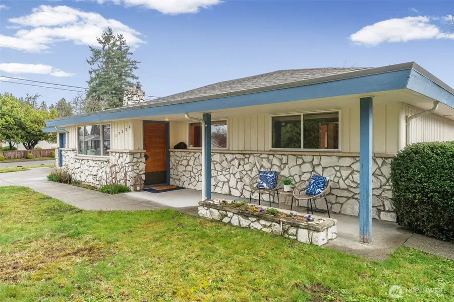 17204 128th Avenue Se, Renton, WA 98058 - #2