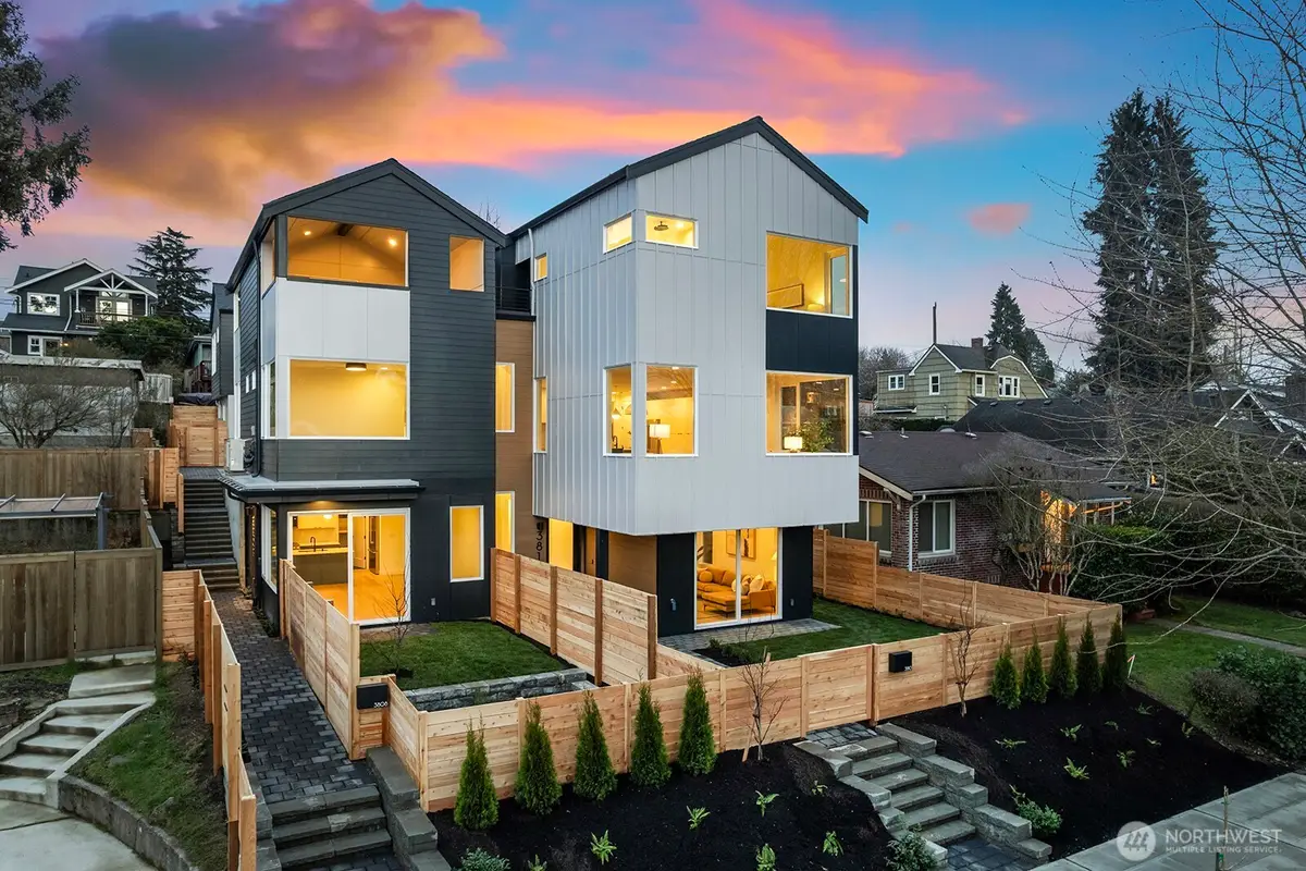 3808 42nd Avenue Sw, Seattle, WA 98116 - #1