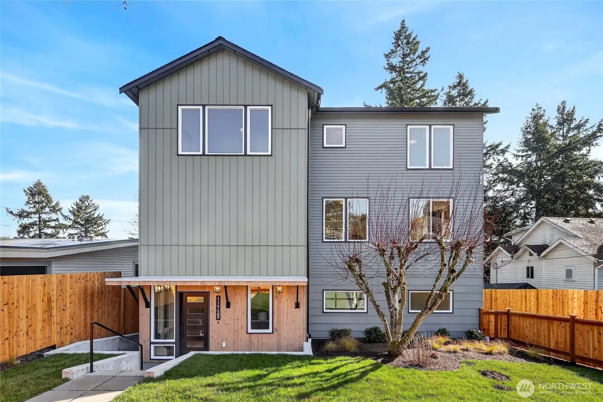 11738 23rd Avenue Ne, Seattle, WA 98125 - #1