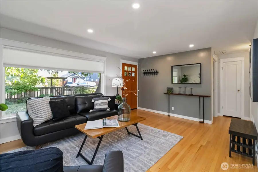 10523 Evanston Avenue N, Seattle, WA 98133 - #3