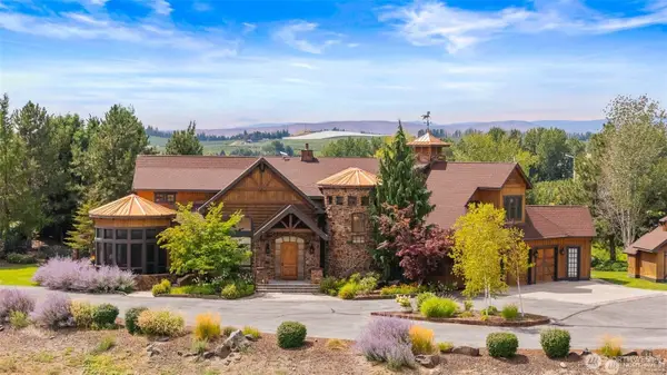 721 Selah Ridge Drive, Selah, WA 98942