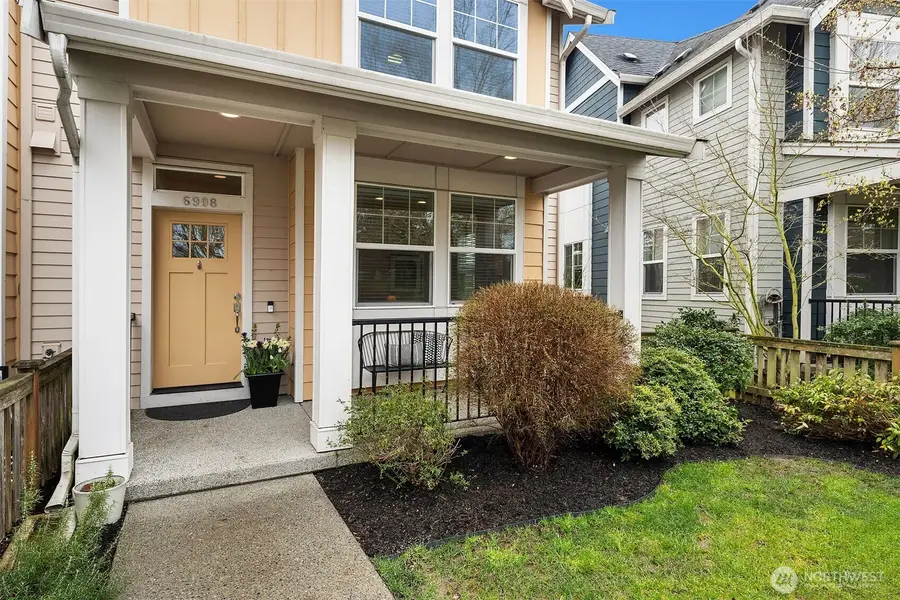 6908 31st Avenue Sw, Seattle, WA 98126 - #3