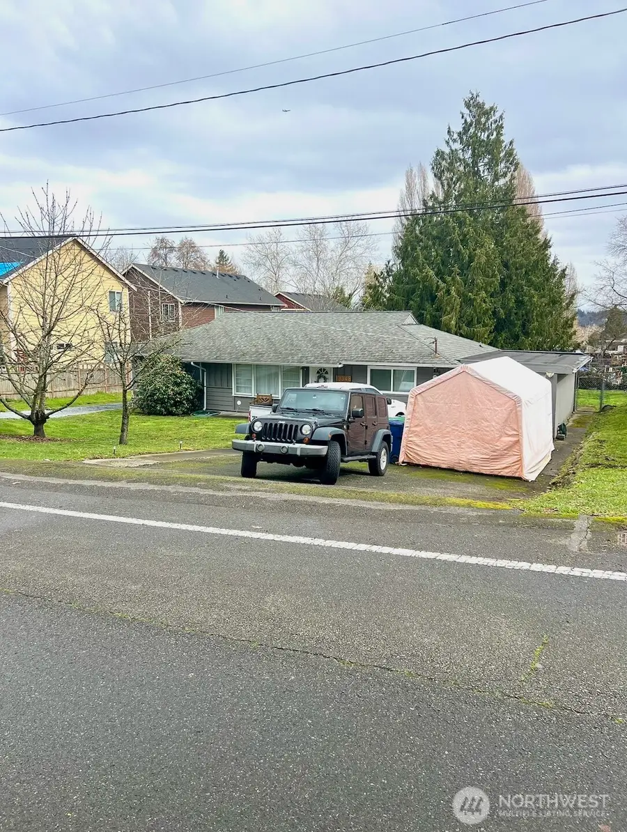 13348 32nd Avenue S, Tukwila, WA 98168 - #3
