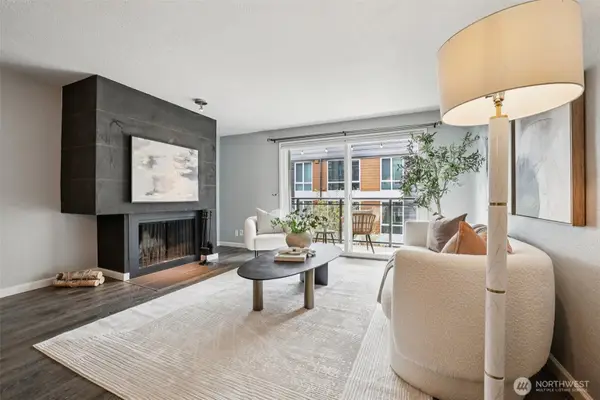 2219 14th Avenue W #304, Seattle, WA 98119