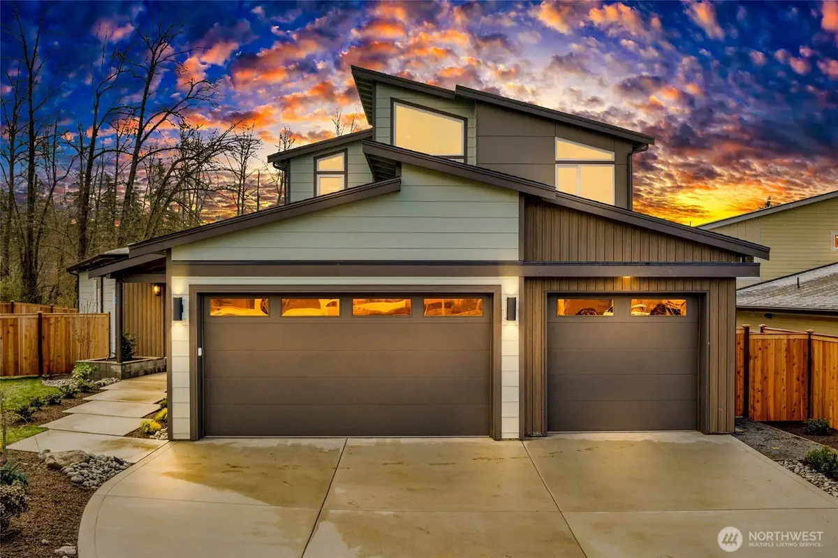 10035 NE 196th. Place, Bothell, WA 98011 - #1