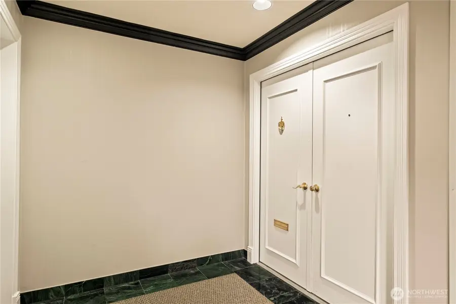 15512 Country Club Drive #B14, Mill Creek, WA 98012 - #2