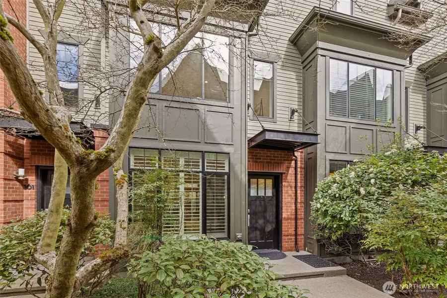 10595 NE 12th Place #102, Bellevue, WA 98004 - #2