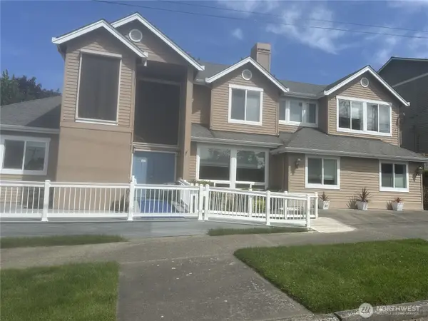 Address Withheld By Seller, Seattle, WA 98136