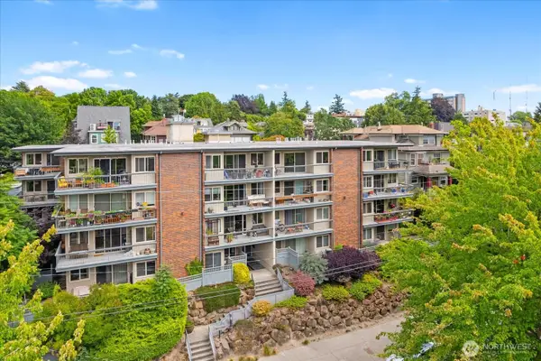 732 11th Avenue E #404, Seattle, WA 98102