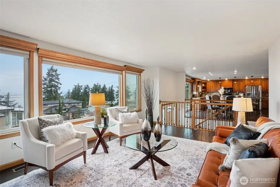 6111 Hawthorne Terrace Ne Ne, Tacoma, WA 98422 - #3