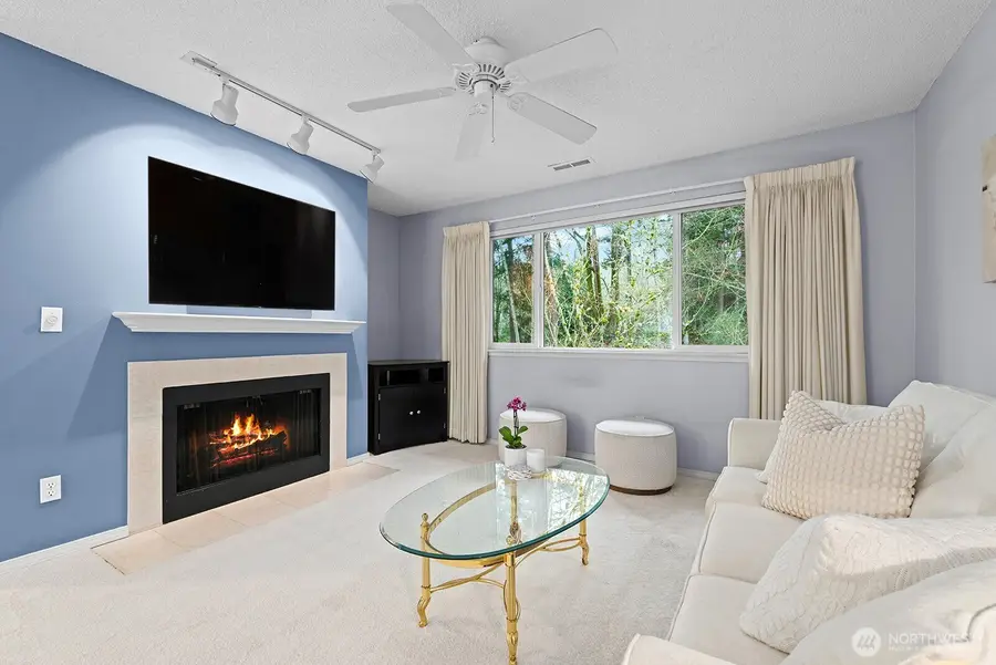 9919 NE 144th Lane #606, Kirkland, WA 98034 - #3