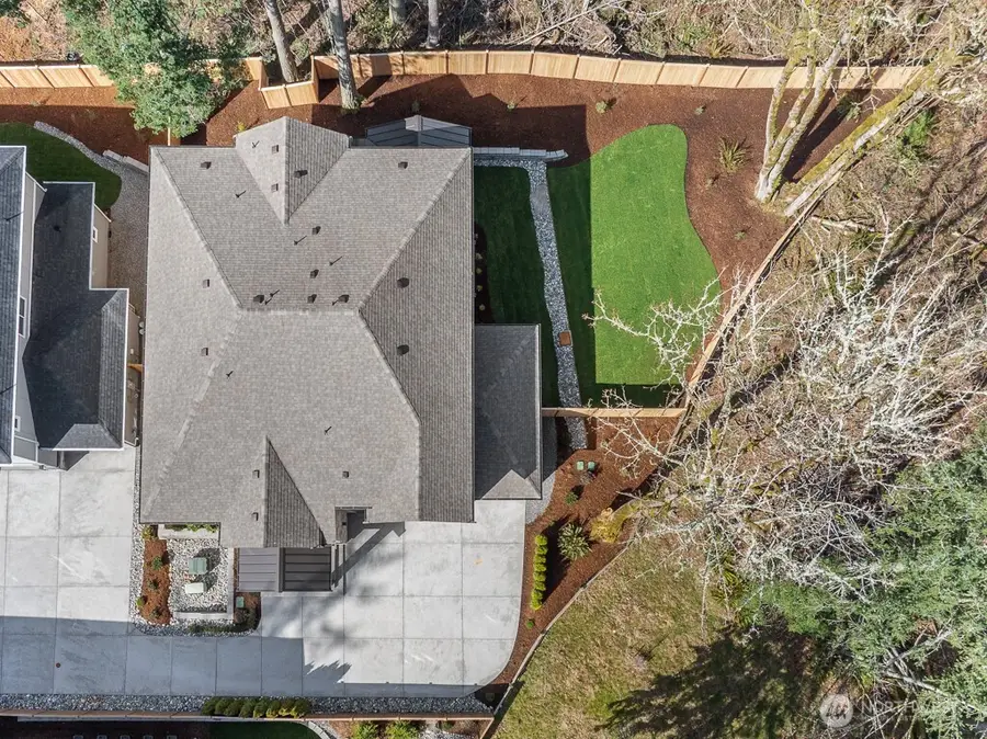 24922 SE 17th Street, Sammamish, WA 98075 - #3