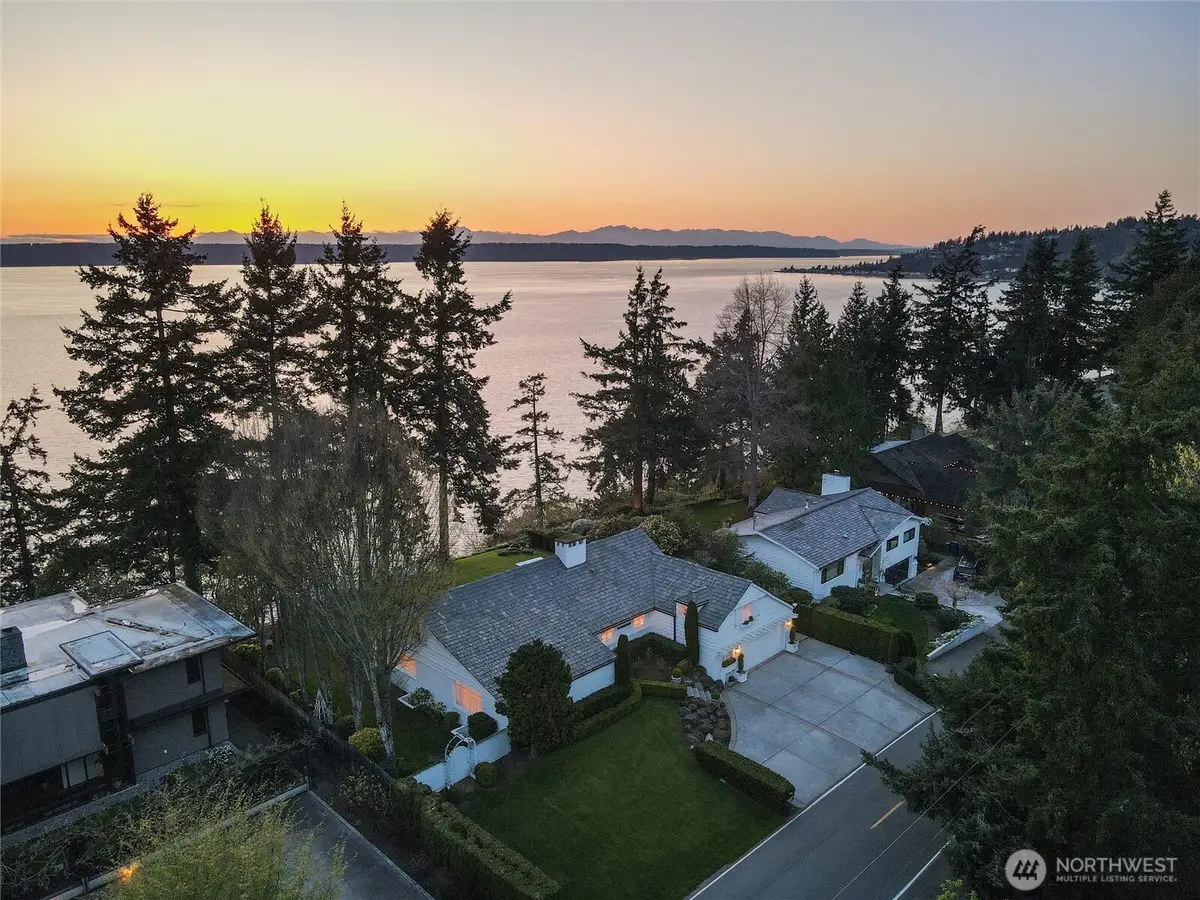 19263 Edgecliff Drive Sw, Normandy Park, WA 98166 - #1