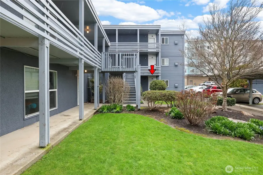 22612 6th Avenue S #15, Des Moines, WA 98198 - #3