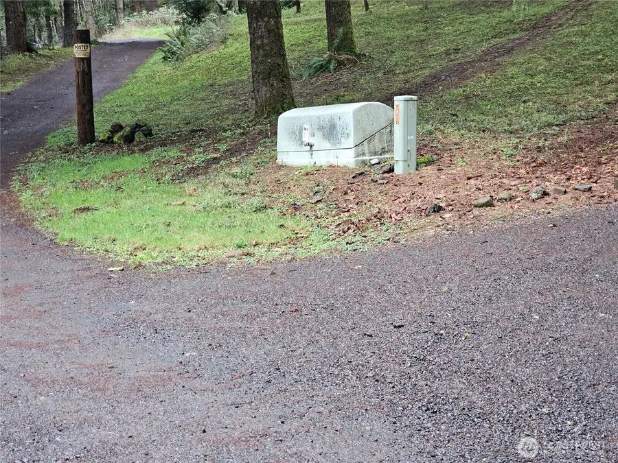 573 Clearwater Road #6, Kelso, WA 98626 - #3