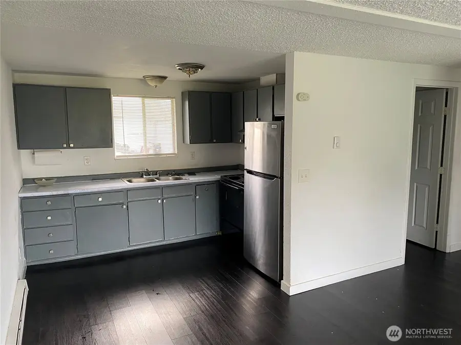 1123 Lindstrom Street, Aberdeen, WA 98520 - #2