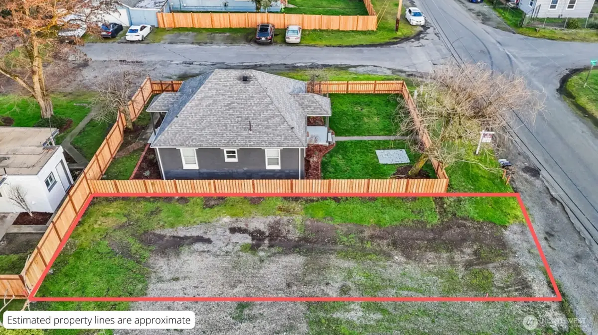 755 110th Street S #B, Tacoma, WA 98444 - #1