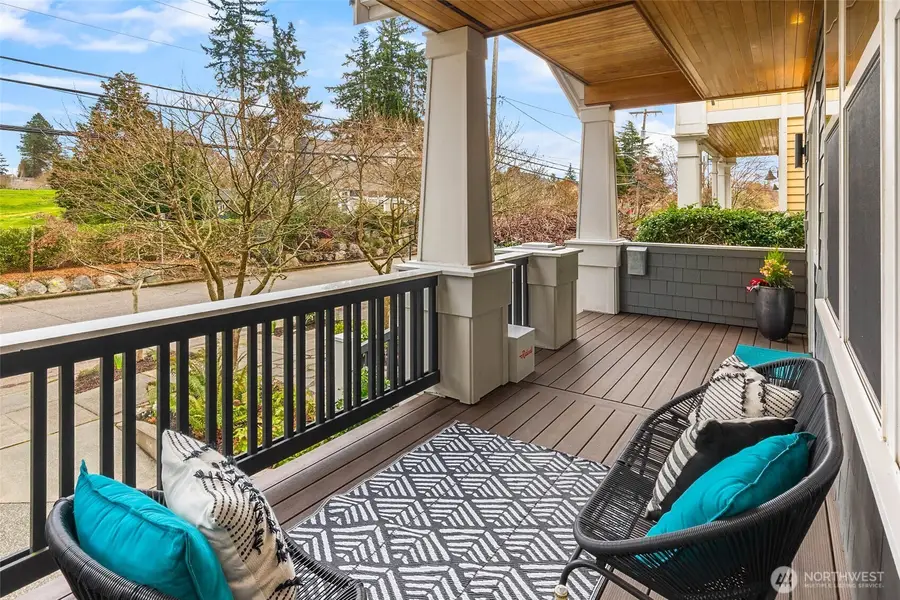 7527 45th Avenue Ne, Seattle, WA 98115 - #2