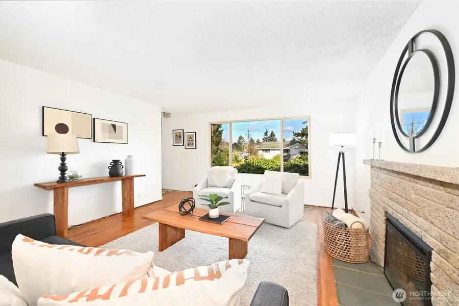 2315 N 171st Street, Shoreline, WA 98133 - #2