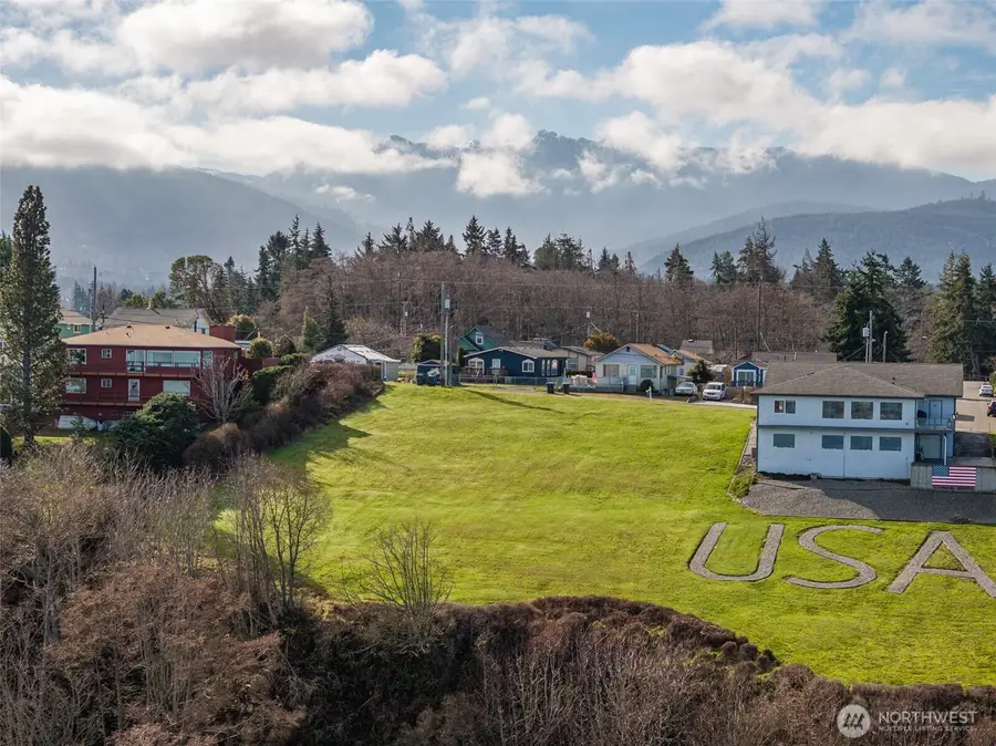 999 W 4th Street, Port Angeles, WA 98363 - #3