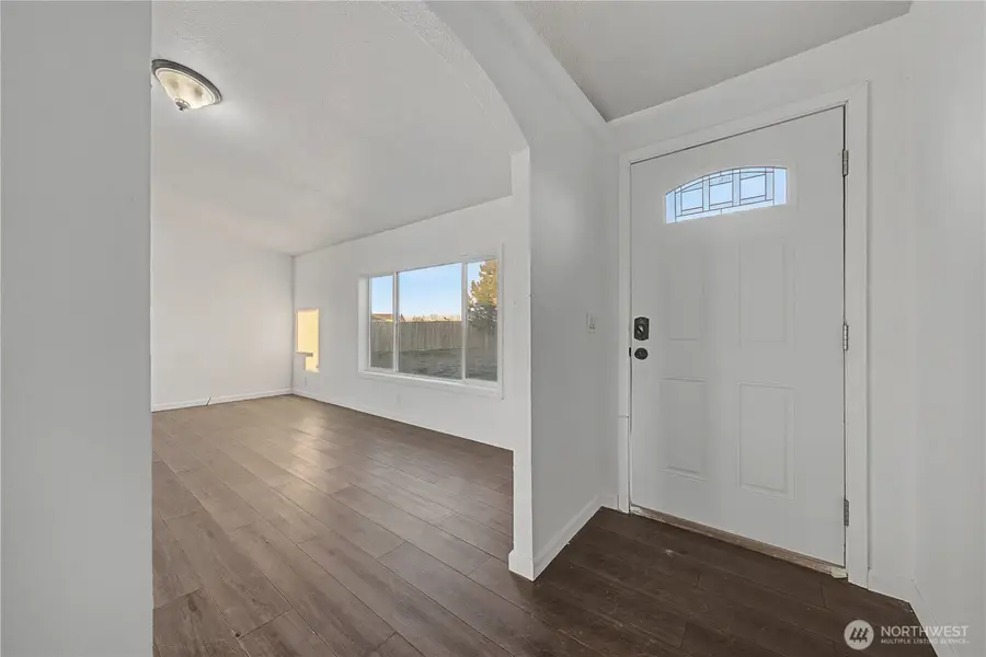 4112 Road E.9 Ne, Moses Lake, WA 98837 - #3