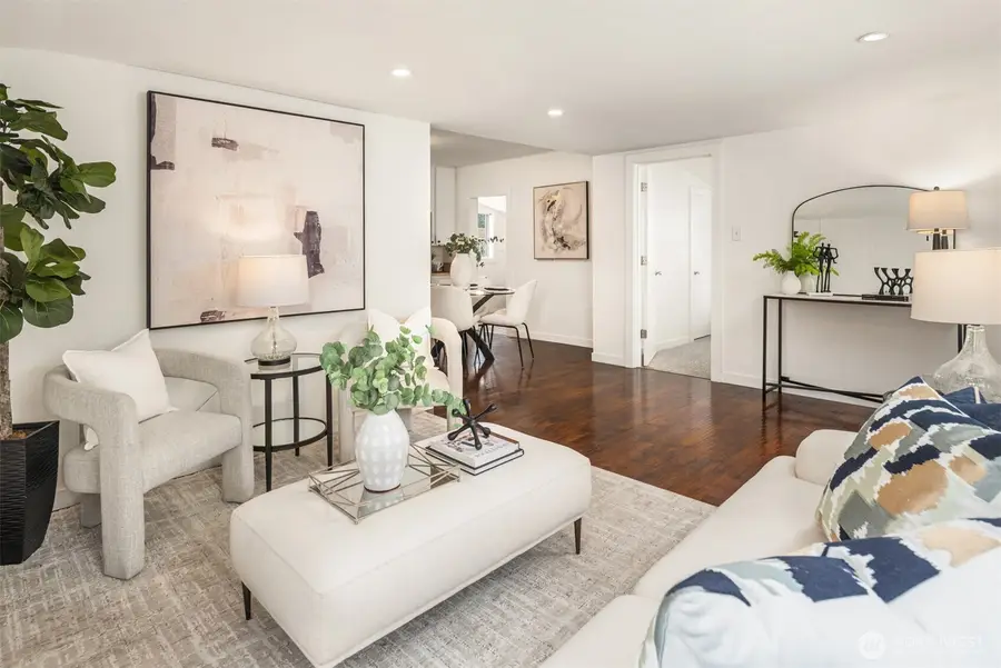 619 Burnett Avenue S, Renton, WA 98057 - #3