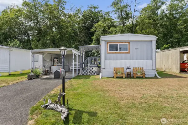 1050 Howard Street #9, Raymond, WA 98577