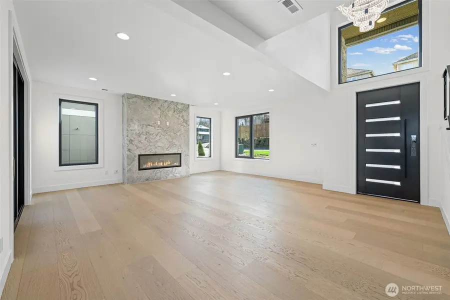 16050 SE 44th Court, Bellevue, WA 98006 - #3