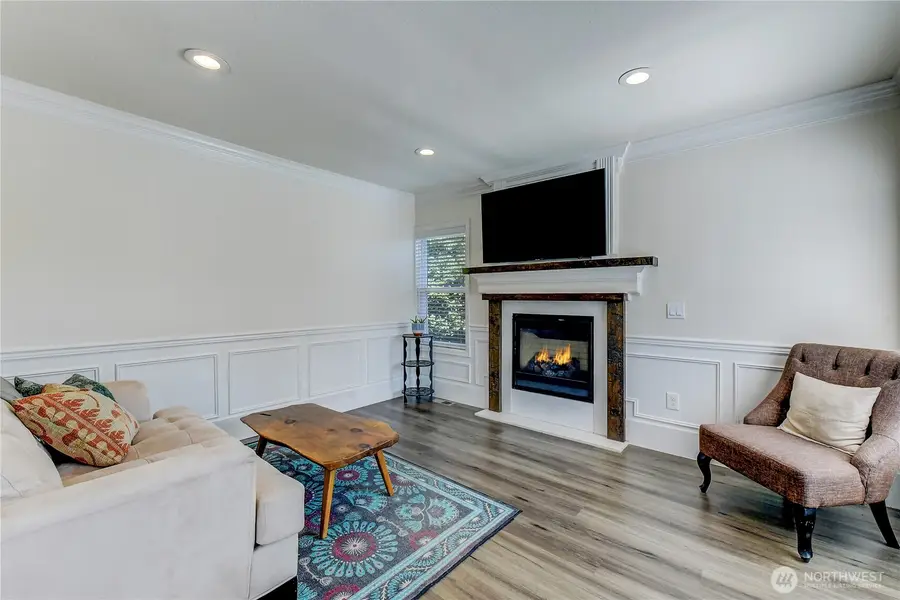 1048 S Director Street, Seattle, WA 98108 - #3