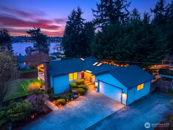 6214 NE 129th Street, Kirkland, WA 98034