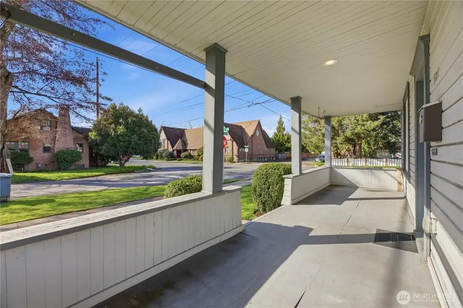 421 W Meeker, Puyallup, WA 98371 - #2