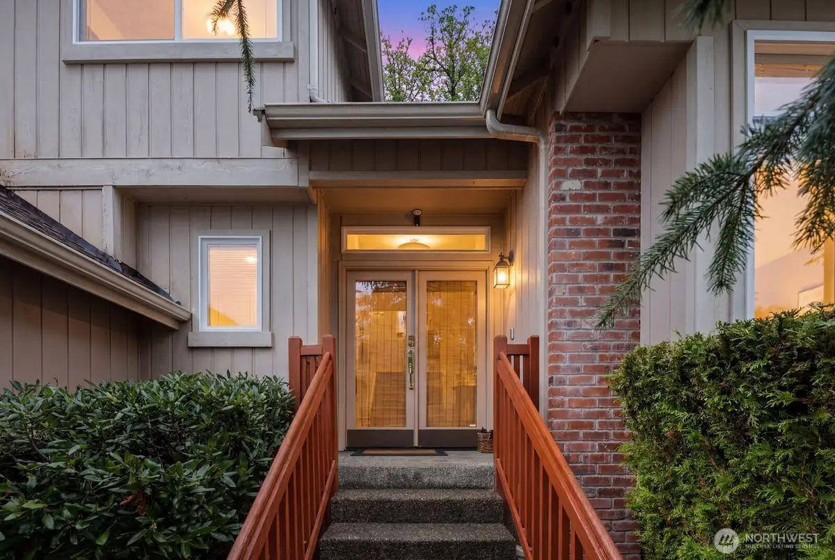 8218 126th Place Se, Newcastle, WA 98056 - #1