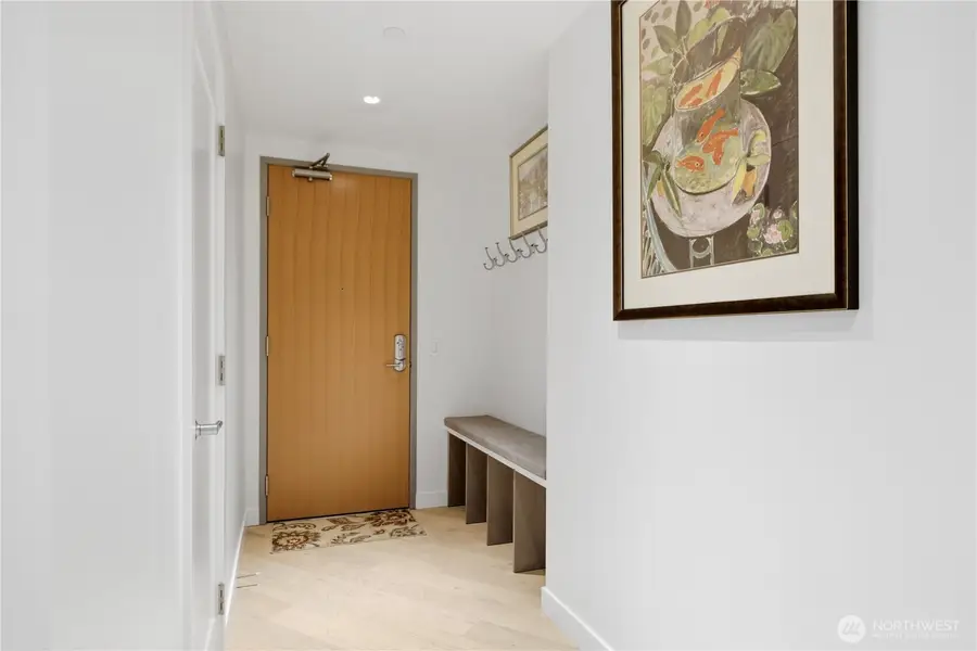 2510 6th Avenue #1010, Seattle, WA 98121 - #3