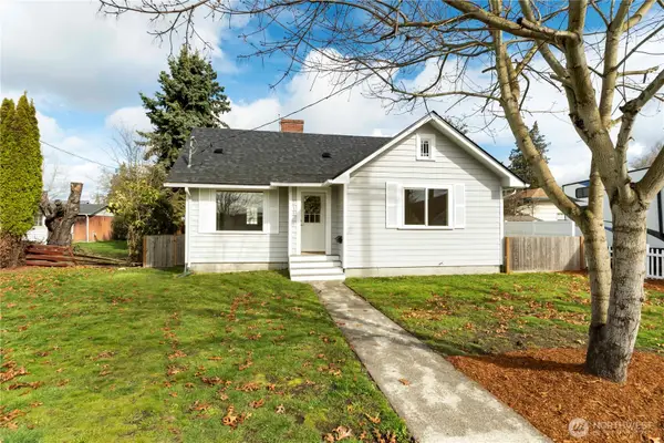 319 4th Avenue Se, Puyallup, WA 98372