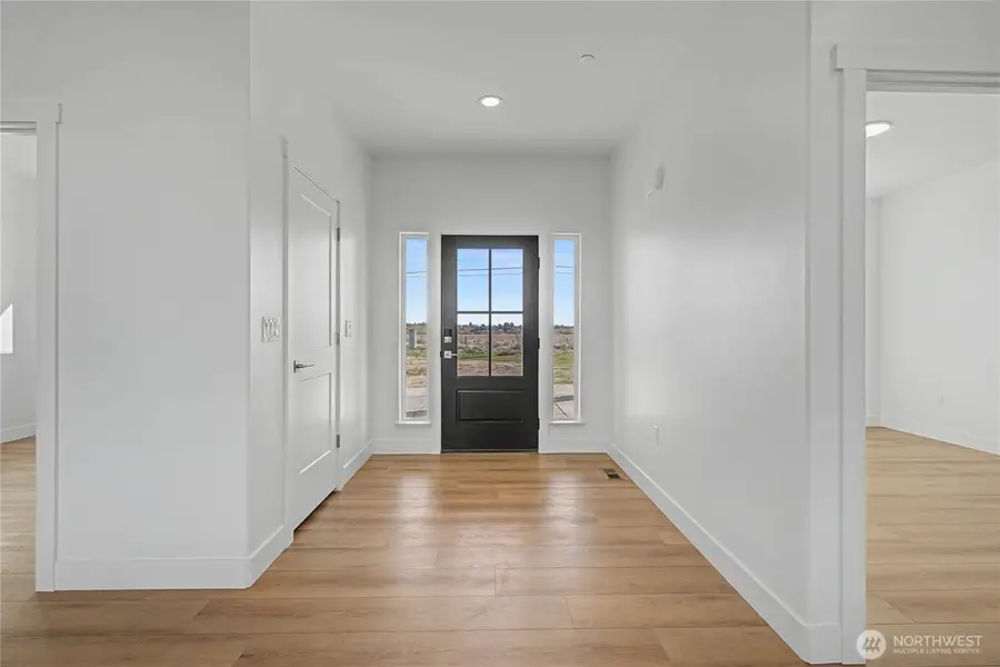 2920 NE Rd H, Moses Lake, WA 98837 - #3