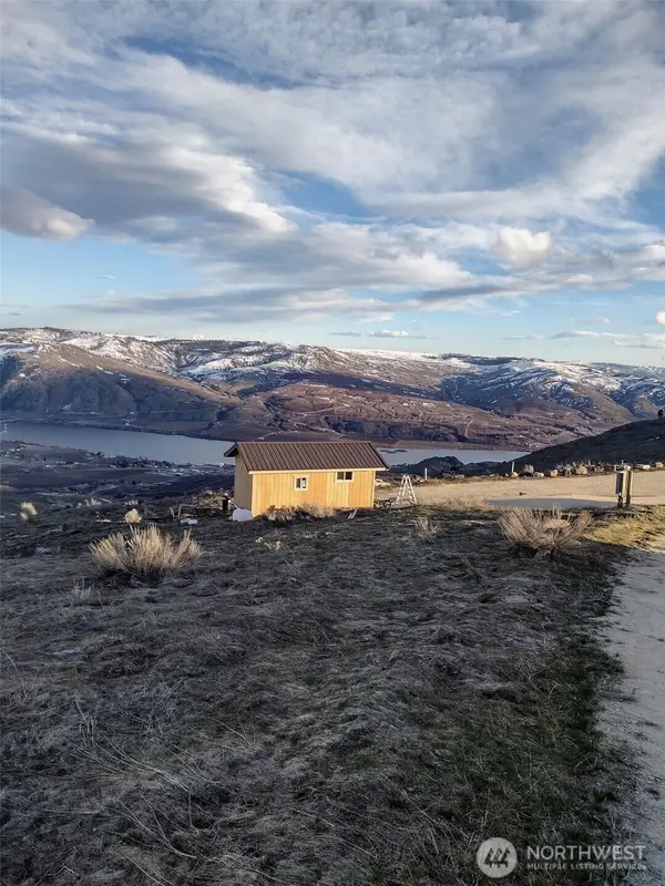 31 S Harmony Heights, Brewster, WA 98812