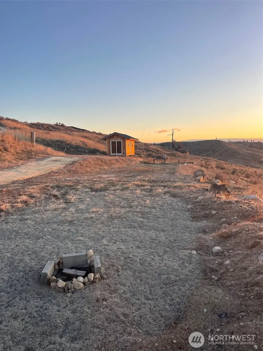 31 S Harmony Heights, Brewster, WA 98812 - #2