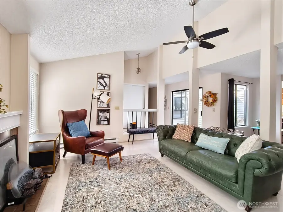 15930 NE 15th Street, Bellevue, WA 98008 - #3