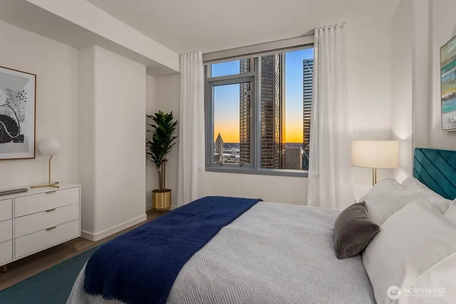 800 Columbia Street #3501, Seattle, WA 98104 - #3