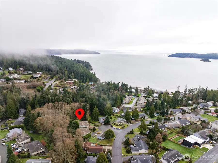 4425 Bryce Drive, Anacortes, WA 98221 - #2