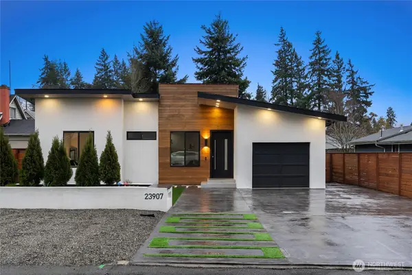 23907 53rd Avenue W, Mountlake Terrace, WA 98043