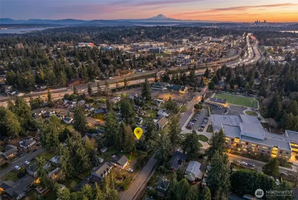 104 NE 120th Street, Seattle, WA 98125