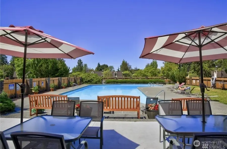 11112 NE 68th Street #327, Kirkland, WA 98033 - #3